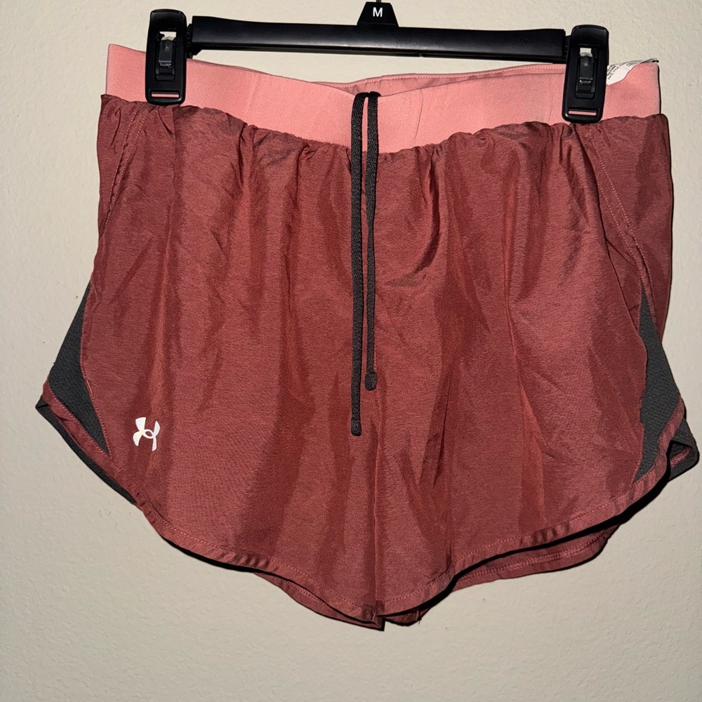 Under Armour Red and Black Athletic Shorts Lightweight Moisture-Wicking